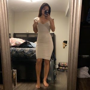 GORGEOUS CREAM DRESS SIZE SMALL